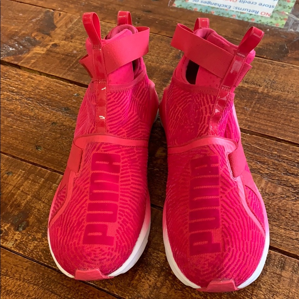 Puma shoes women🪐